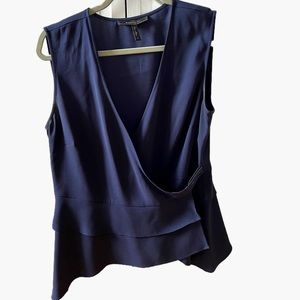 BCBG MAXAZRIA blue raffle top size M